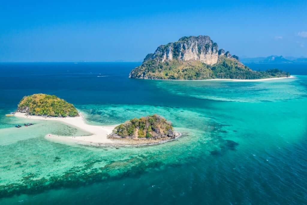 Discover ISLANDS TWIN SEA