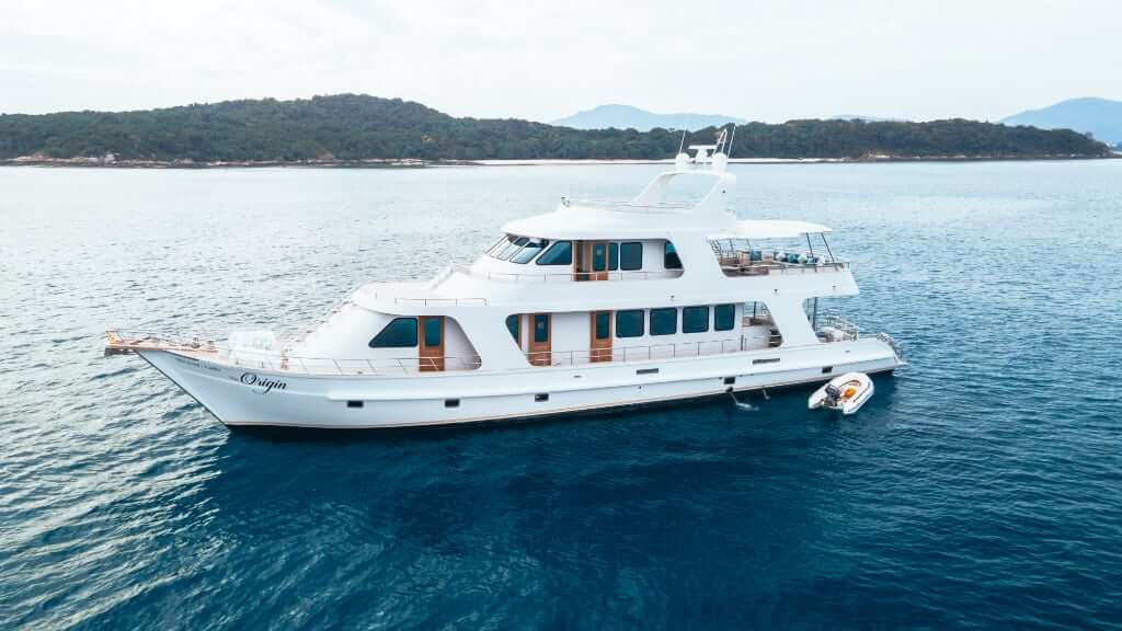  Motor Yacht