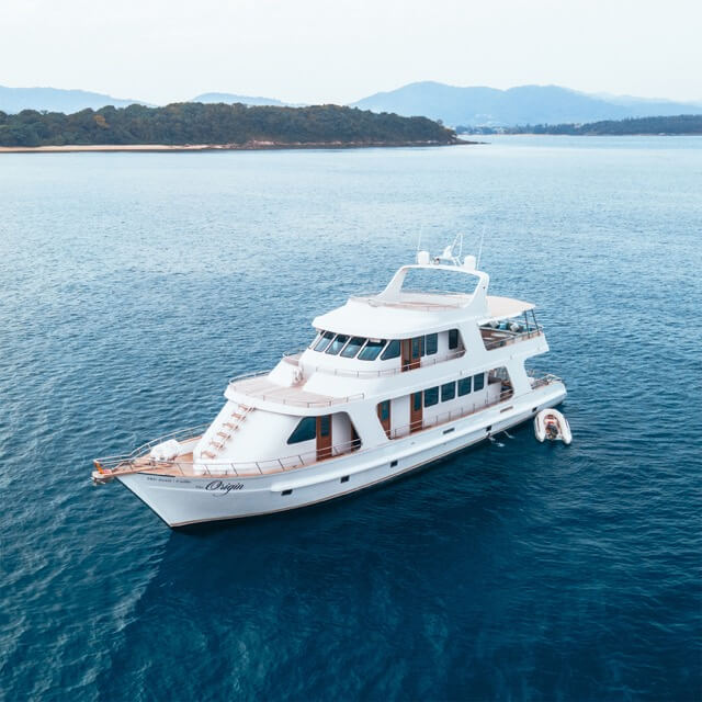 Motor Yacht — The Origin Day Trip