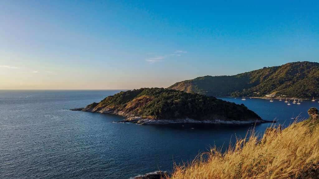 Discover LAEM PROMTHEP